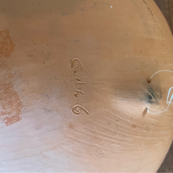 Terracotta hand painted boho plate from Venezuela - Picture 6 of 10